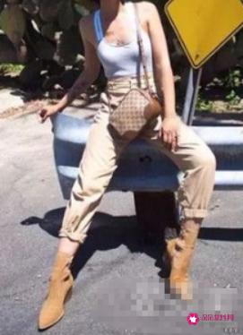 工装裤怎么搭配好看