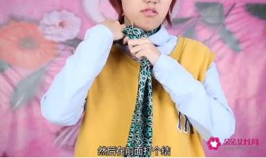 韩国长条围巾怎么围好看