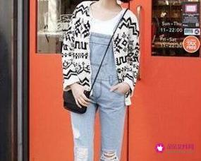 吊带裤可以配什么上衣