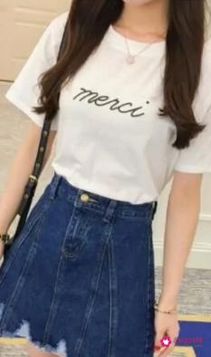 连体裙是什么样的