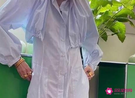 今年流行什么连衣长裙