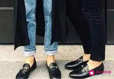 小脚裤搭配什么鞋