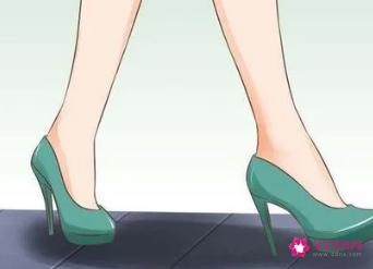 高跟鞋正确的走路方式图解