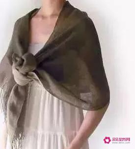长围巾的各种围法图解