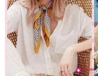 丝巾的搭配方法