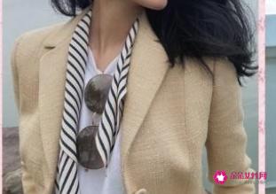 丝巾的搭配方法