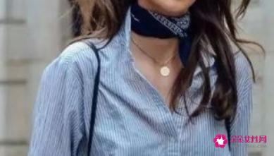 丝巾的搭配方法