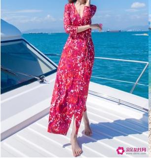 海边穿什么衣服