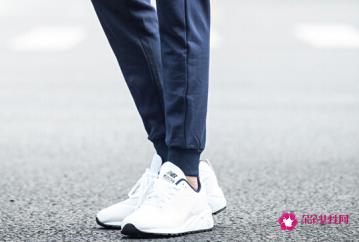 男士休闲裤搭配什么鞋