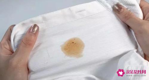 衣服上的油渍怎么清洗效果最好