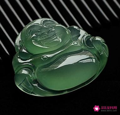 男戴观音女戴佛的寓意是什么