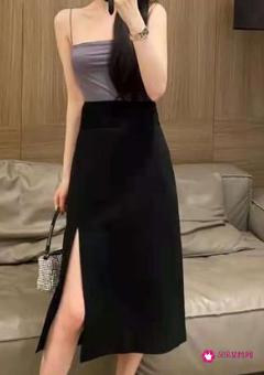 高腰裙怎么搭配上衣