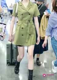 学院风连衣裙搭配什么鞋子