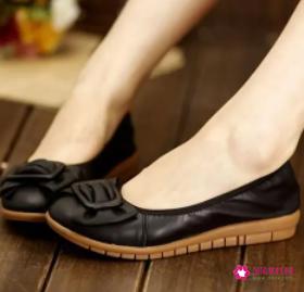孕妇穿什么鞋子最舒服