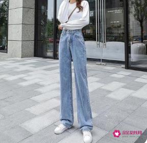 个子高腿长的女生穿搭