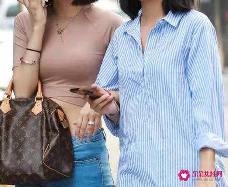 个子高腿长的女生穿搭