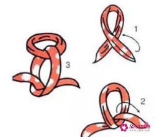 小三角围巾的系法图解