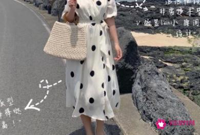 去海边玩穿什么衣服合适