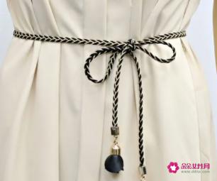 腰带怎么作为配饰来搭配