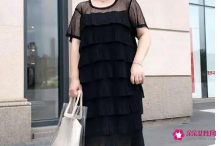 身材偏胖女人穿什么衣服好看