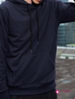 卫衣男生应该如何搭配