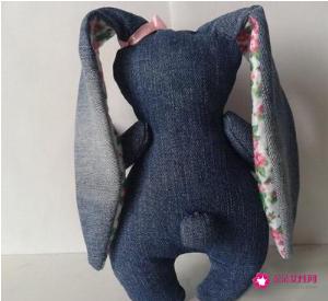 旧牛仔裤的废物利用