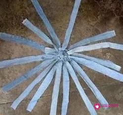 旧牛仔裤的废物利用