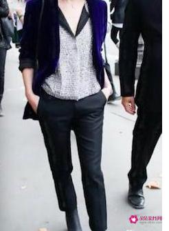 三十岁的女人适合穿什么衣服