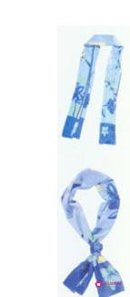 大四方丝巾的系法