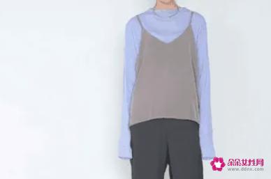 春装搭配图整体休闲