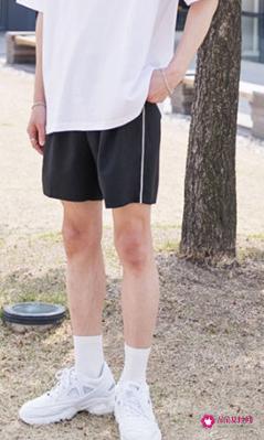 夏天男生服装搭配