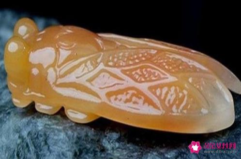 经常佩戴玉有什么好处