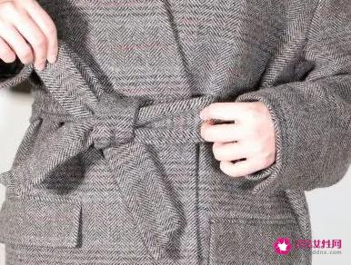 各种腰带的系法图解 大衣