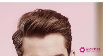 适合西装的发型男