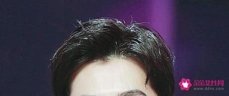 适合西装的发型男