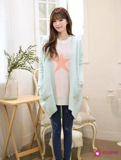 秋季韩版长款毛衣搭配