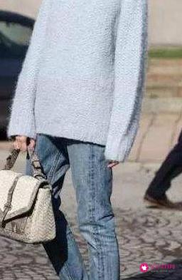 女式休闲毛衣宽松版