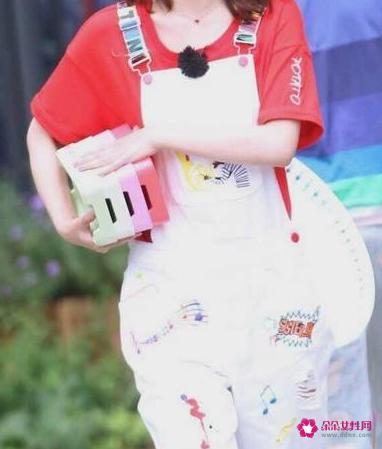 今年最流行的减龄穿搭