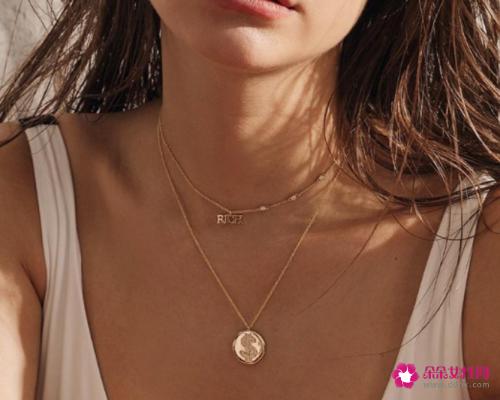 今夏超级流行好看的项链个性装饰佩戴搭配