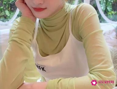 什么颜色的衣服穿着显白夏天