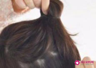 非常短的头发怎么扎好看