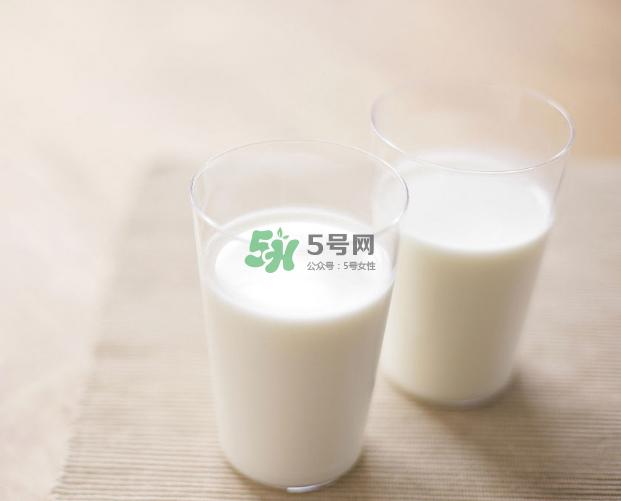 喝牛奶美白吗?吃什么可以美白?