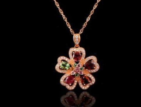 说女的碧玺是什么 说女生碧玺是什么意思