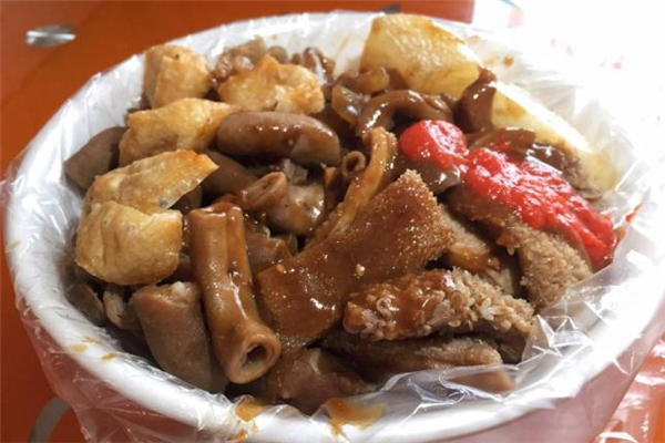 牛杂什么人不能吃 牛杂的汤底怎么做