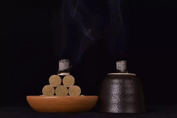 艾灸多长时间灸一次最好 艾灸可以每天做一次吗