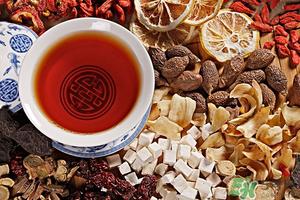 何首乌可以泡酒吗?何首乌泡酒的功效与作用