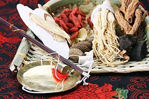 何首乌可以泡酒吗?何首乌泡酒的功效与作用