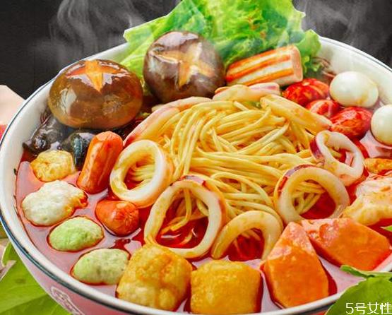 麻辣烫可以用火锅底料吗 麻辣烫底料怎么做