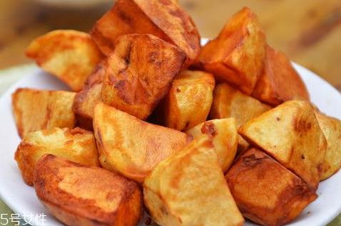 烤箱烤土豆要多久 烤箱烤土豆注意事项