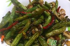 干煸豆角怎么做好吃?干煸豆角的做法